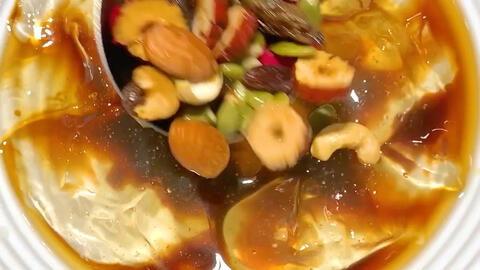 网友爆料搓冰粉视频下载,制作过程大揭秘！